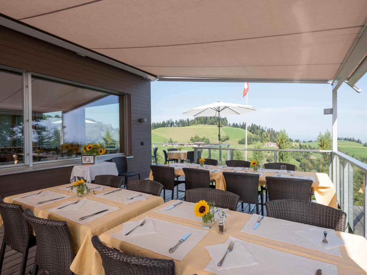 Landgasthof Hotel Menzberg Eksteriør billede